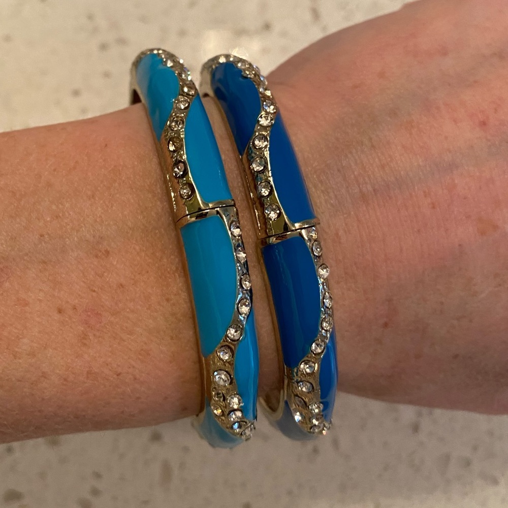 Beautiful bracelets (set of 2)